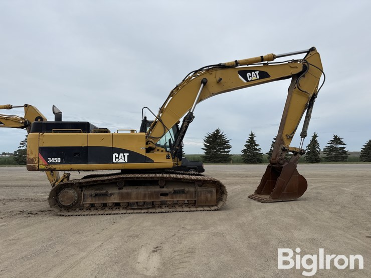 2010-caterpillar-345d-image-4