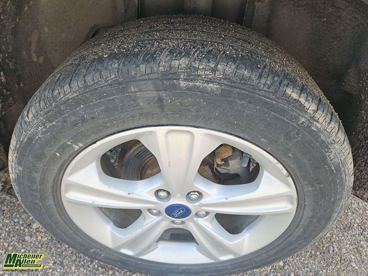 2014-ford-escape-image-10