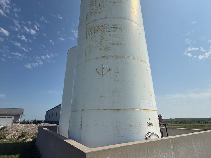 2015-kay-tank-vertical-fuel-tank-image-3