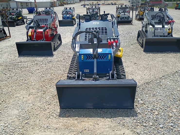 #l63-010-•-2026-zjg-380-mini-skid-steer-image-7