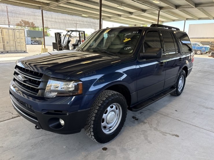 2015-ford-expedition-image-4