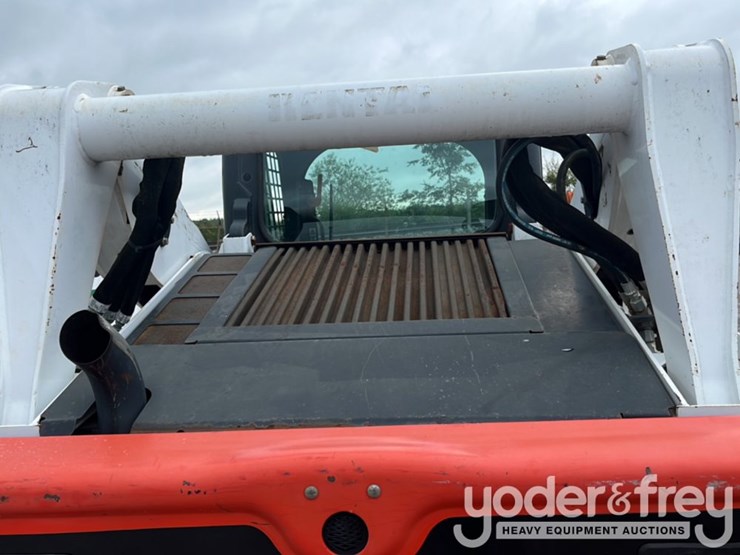 2017-bobcat-s650-image-18