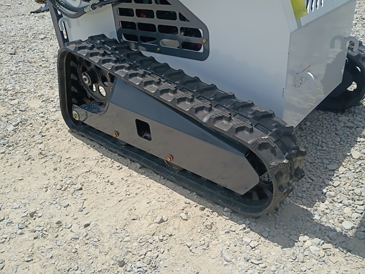 #l63-022-•-2026-zjg-380-mini-skid-steer-image-21