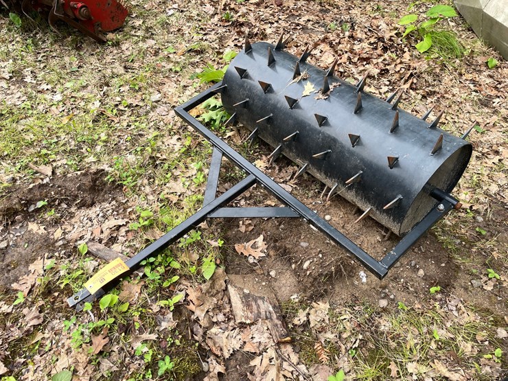 #6130-•-yard-aerator-image-2