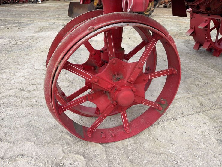 farmall-f-20-image-9