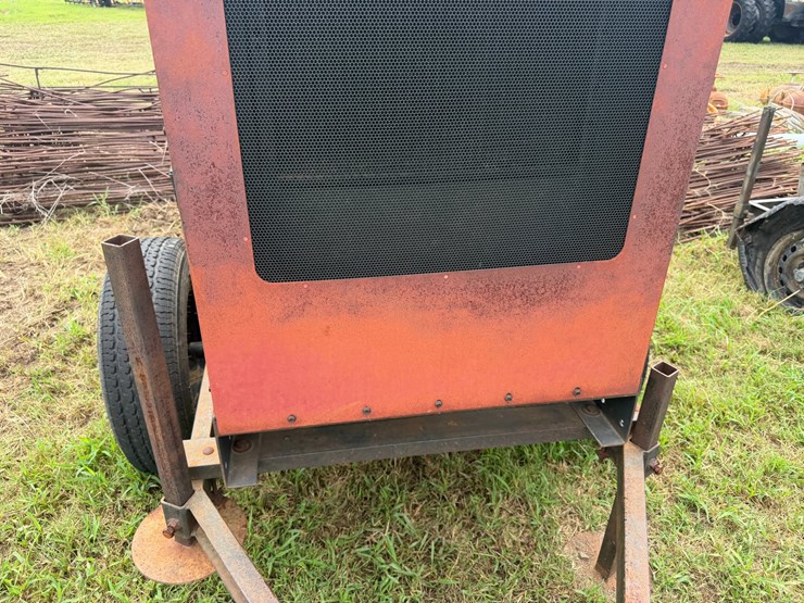 case-ih-4390-image-13
