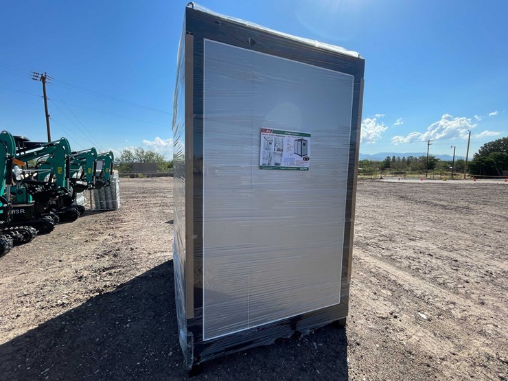 #2850-•-2026-unused-portable-restroom-image-5