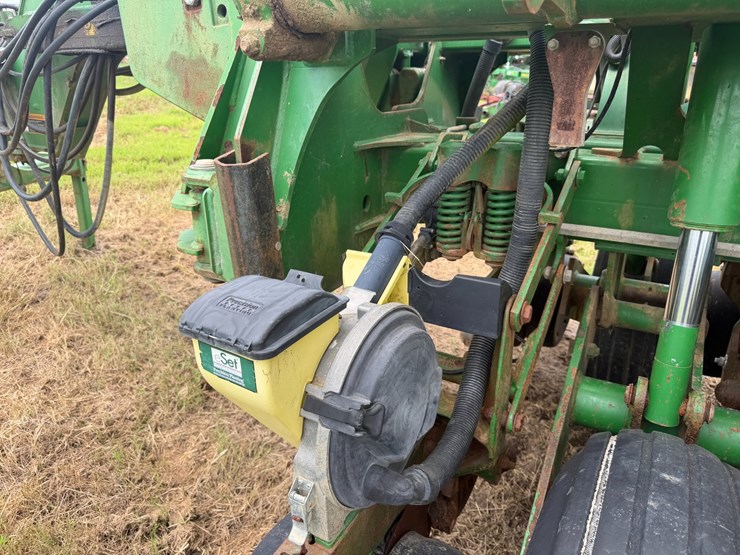 john-deere-1790-image-98