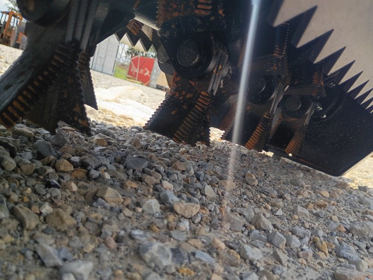#l65-027-•-lanch-flail-mower-mini-excavator-attachment-image-9