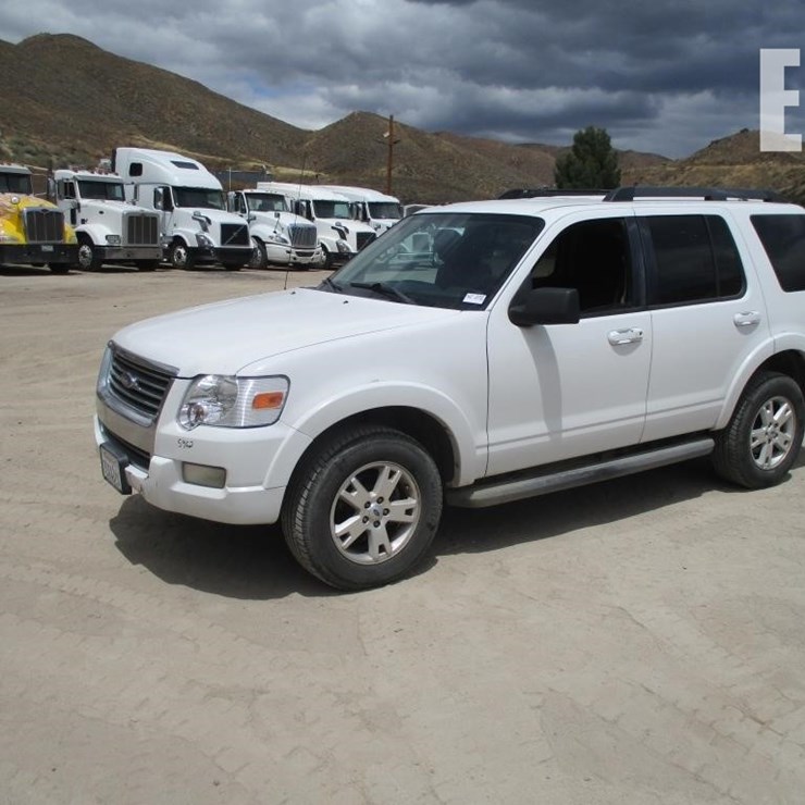 2010 FORD EXPLORER XLT