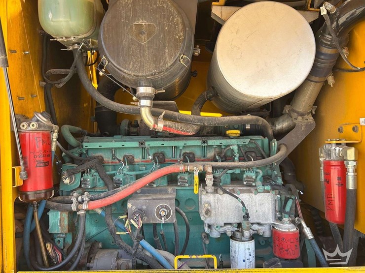 2006-volvo-g710b-articulated-motor-grader-image-8
