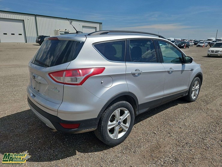 2014-ford-escape-image-4