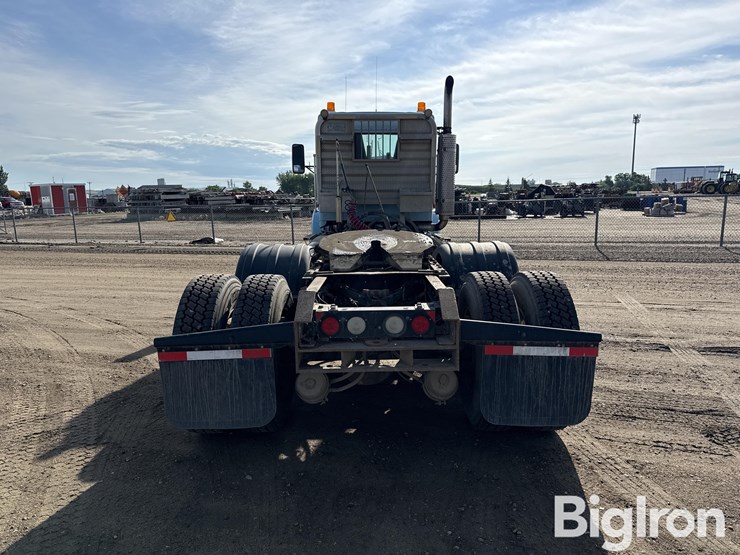 2007-kenworth-t800-image-6