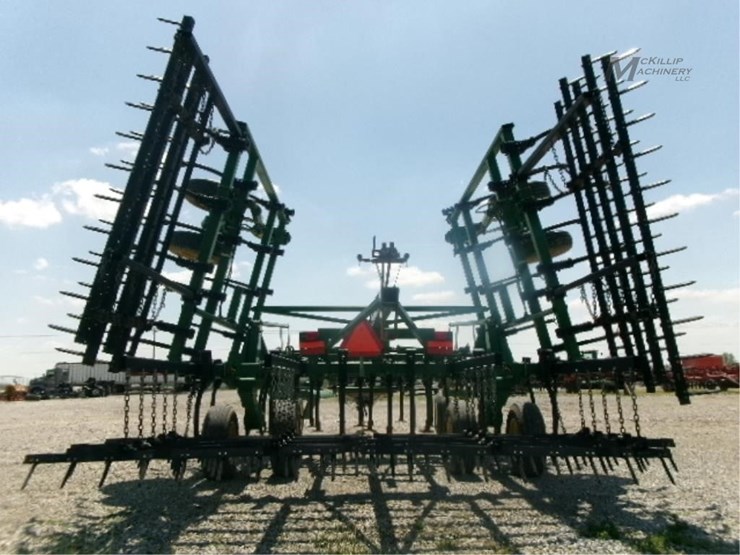 2003-john-deere-2210-image-9