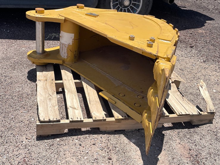 #2204-•-excavator-bucket-image-4
