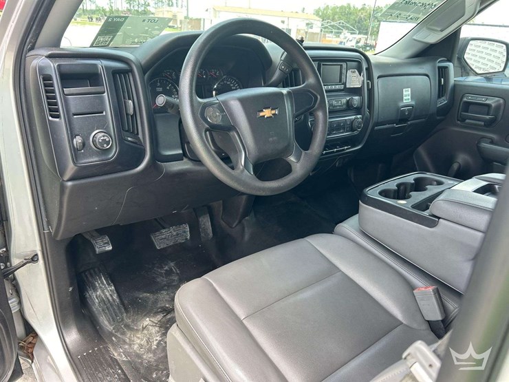 2015-chevrolet-silverado-1500-image-12