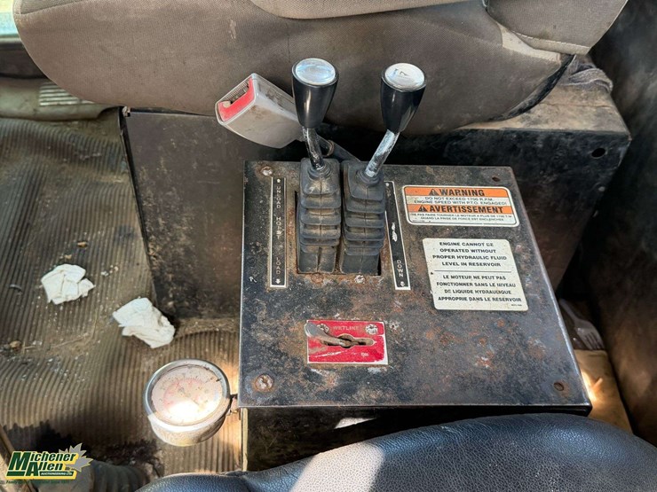 2016-kenworth-t800-image-17