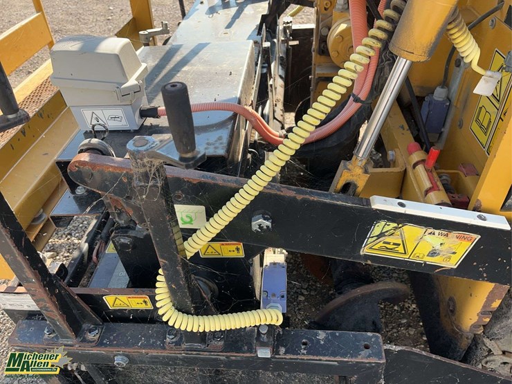 caterpillar-ap-255e-image-19