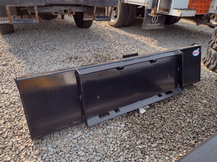 78-in-skid-loader-bucket-(qea-2315)-image-1