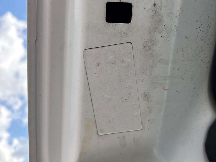 2017-ford-f150-image-10