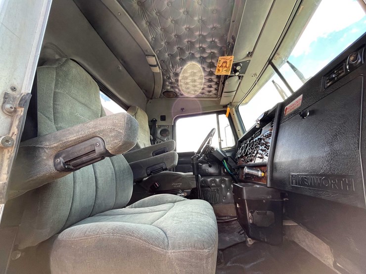 #2000-•-1999-kenworth-dump-truck-image-95