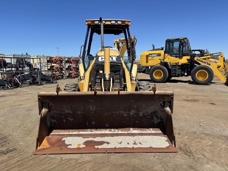 caterpillar-420d-image-6