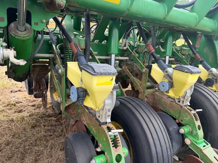 john-deere-1790-image-133