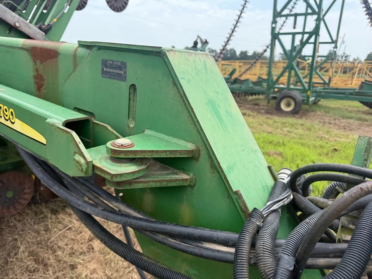 john-deere-1790-image-115