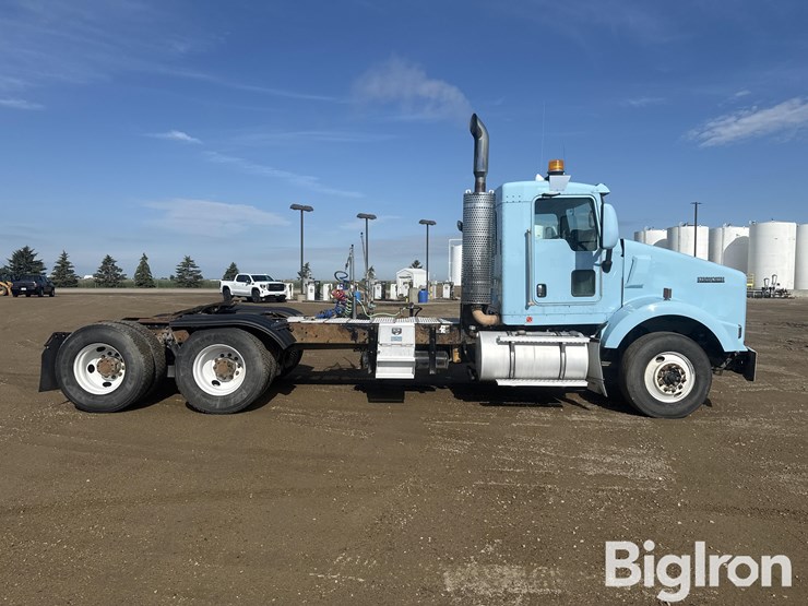 2008-kenworth-t800-image-4