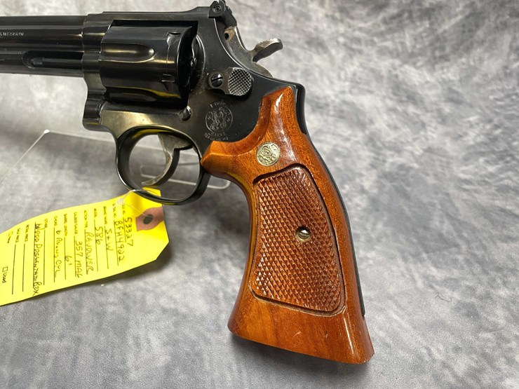 #10828-•-smith-&-wesson-model-586,-357-mag-revolver,-sn:-bfh4922-image-14