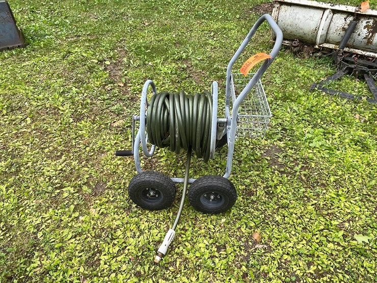 #6121-•-portable-hose-reel-image-1