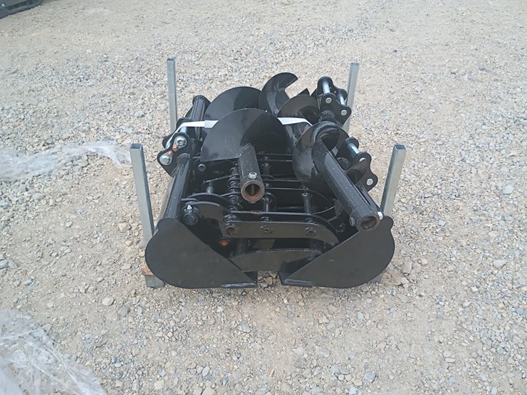 #l73-050-•-wolverine-mini-excavator-attachment-set-image-4