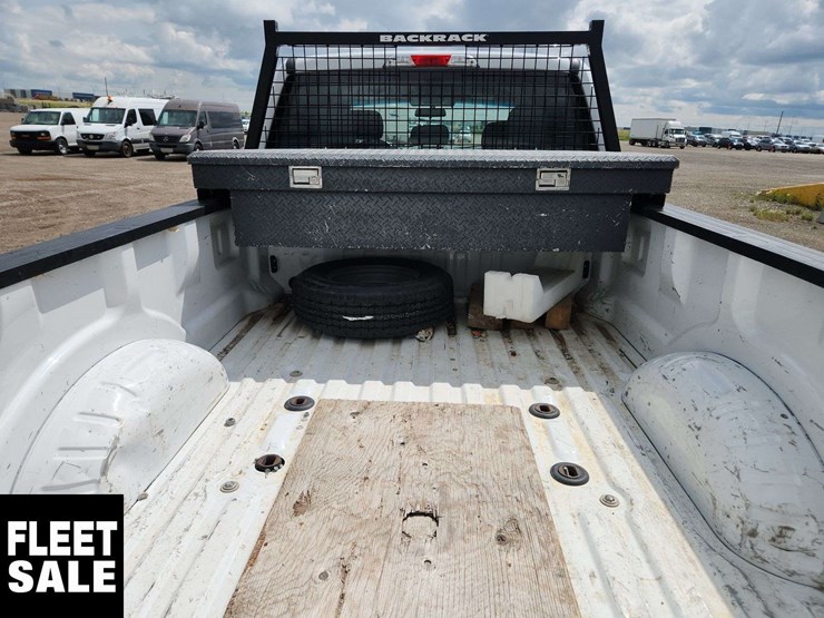2019-ford-f350-image-17