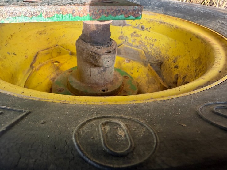 john-deere-1790-image-15