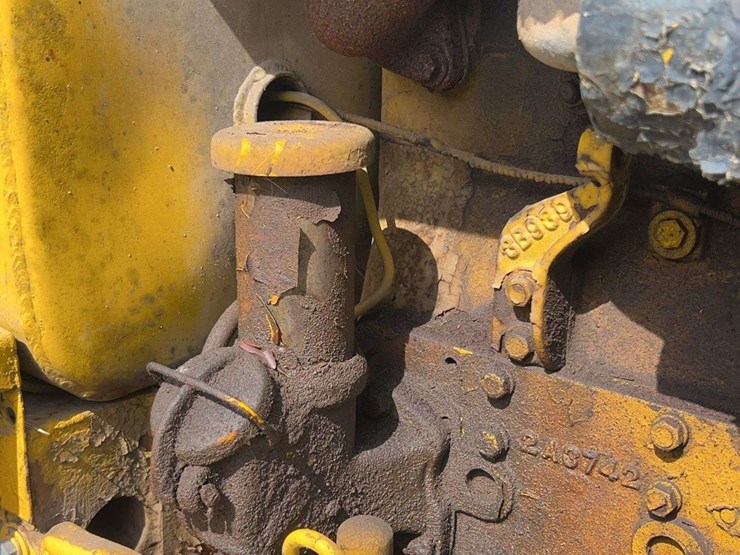 caterpillar-r4-image-17