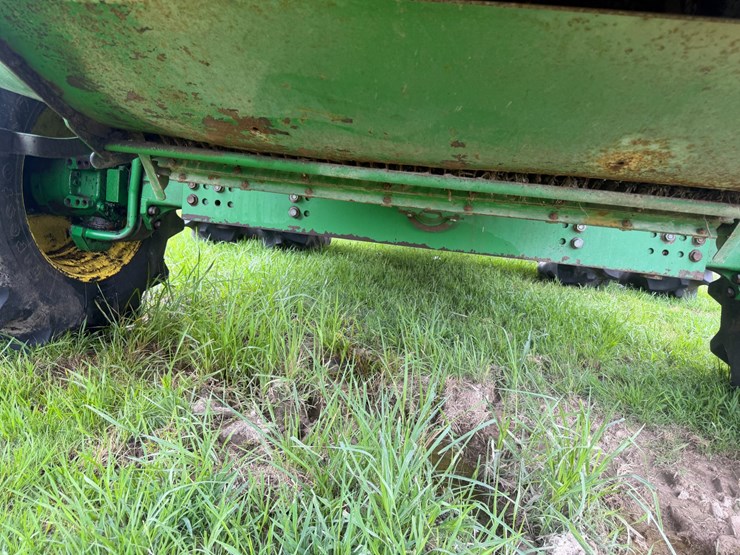2011-john-deere-9770-sts-image-39