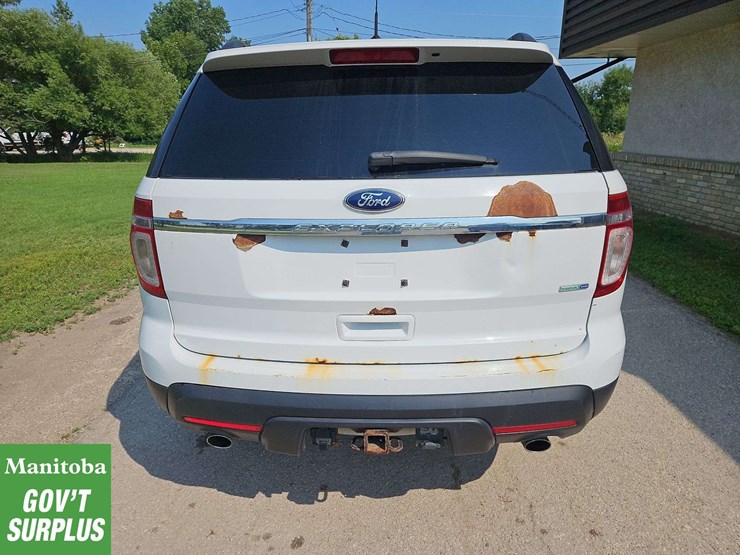 2013-ford-explorer-image-8
