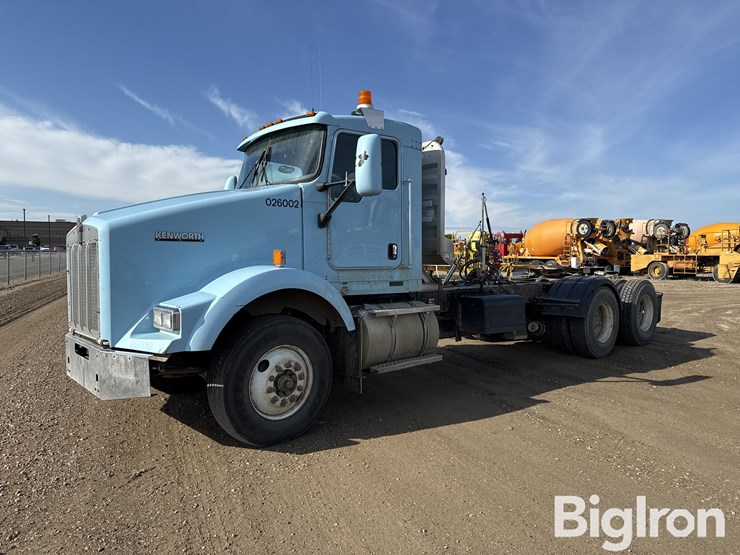 2007-kenworth-t800-image-1