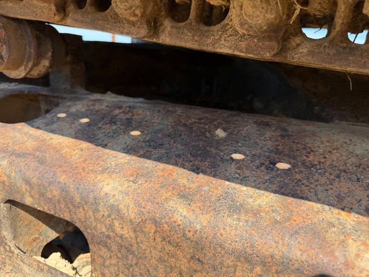 caterpillar-307-image-7