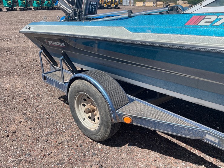 #2151-•-1989-stratos-bass-boat-and-stratos-trailer-image-22