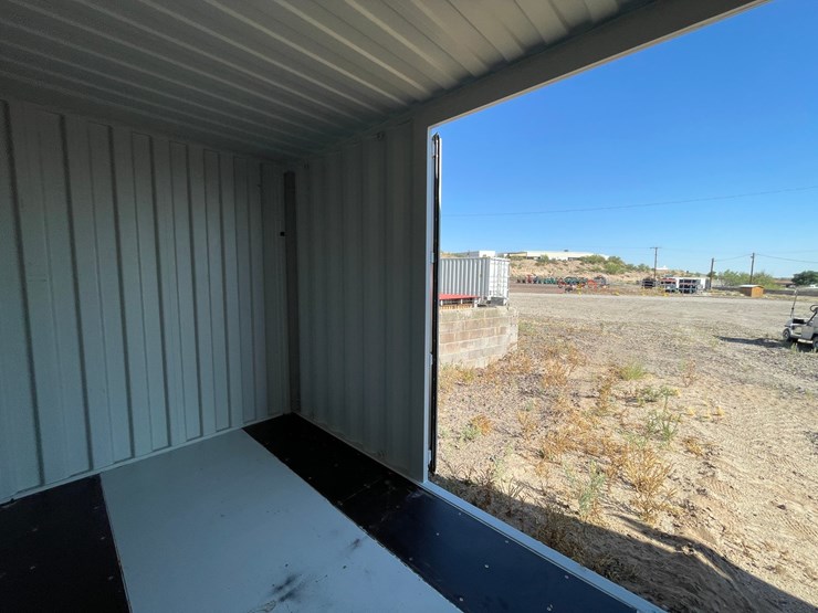 #2350-•-40'-high-shipping-container-image-26