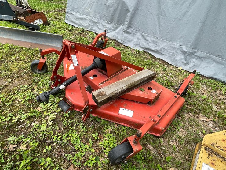 #6126-•-buhler-farm-king-mower-attachment-image-1