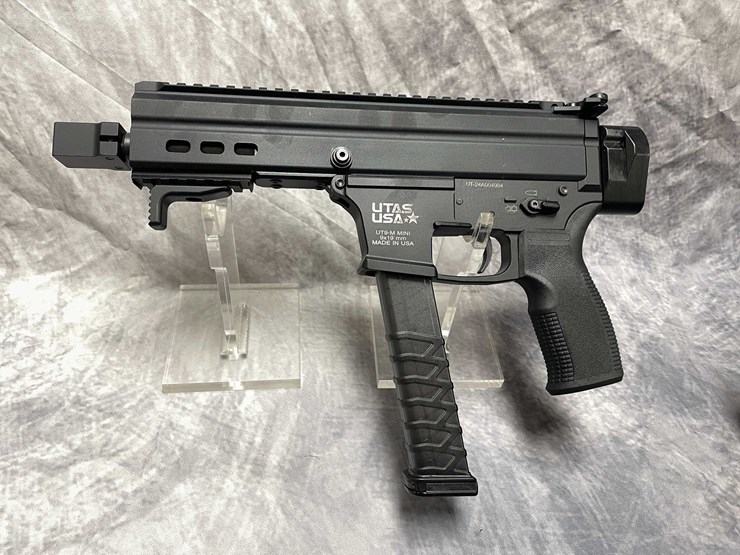 #10858-•-utas-usa-ut9-machine-,-9mm-luger-semi-auto-pistol,-sn:-ut-24a004984-image-3