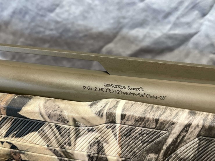 #10650-•-winchester-sx4,-12-ga.-semi-auto-shotgun,-sn:-pt26493yy11k-image-11