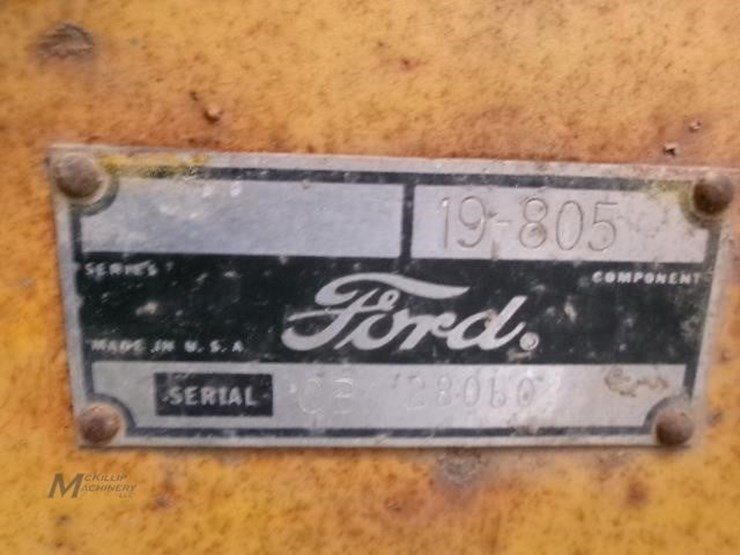 1979-ford-555-image-13
