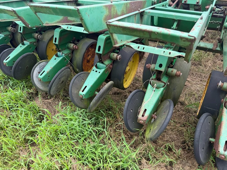 john-deere-530-image-59