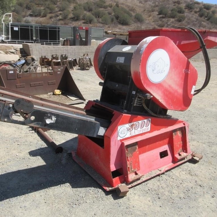 RED RHINO 3000