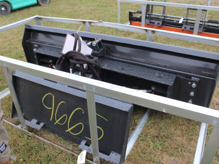 #9665-•-6-way-dozer-blade-image-2
