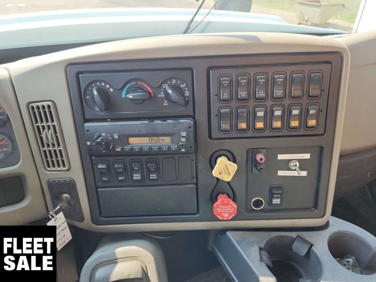 2012-international-workstar-7500-image-16