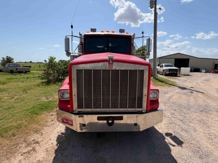 2005-kenworth-t800-image-3